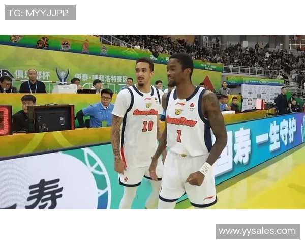 广东3好消息传来,萨姆纳注册成功,杜导认清实际,俩人不再启用 广东3好消息传来,萨姆纳注册成功,杜导认清实际,俩人不再启用